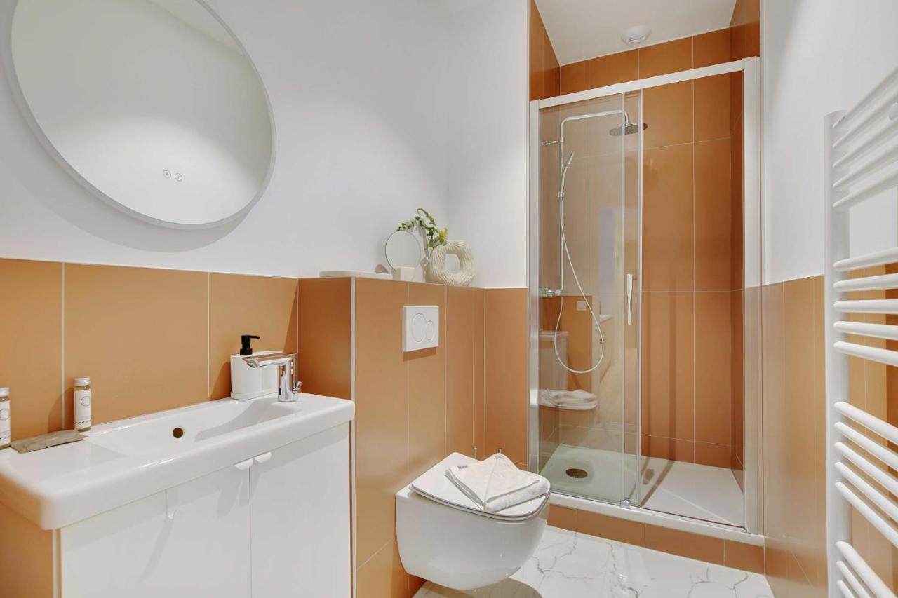 Modern Apartment - 2Br-6P - Eiffel Tower Paris Exterior photo